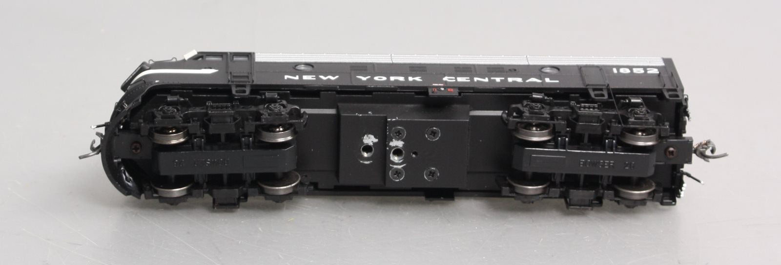 Bowser 24065 HO New York Central EMD F7A Diesel Locomotive #1852