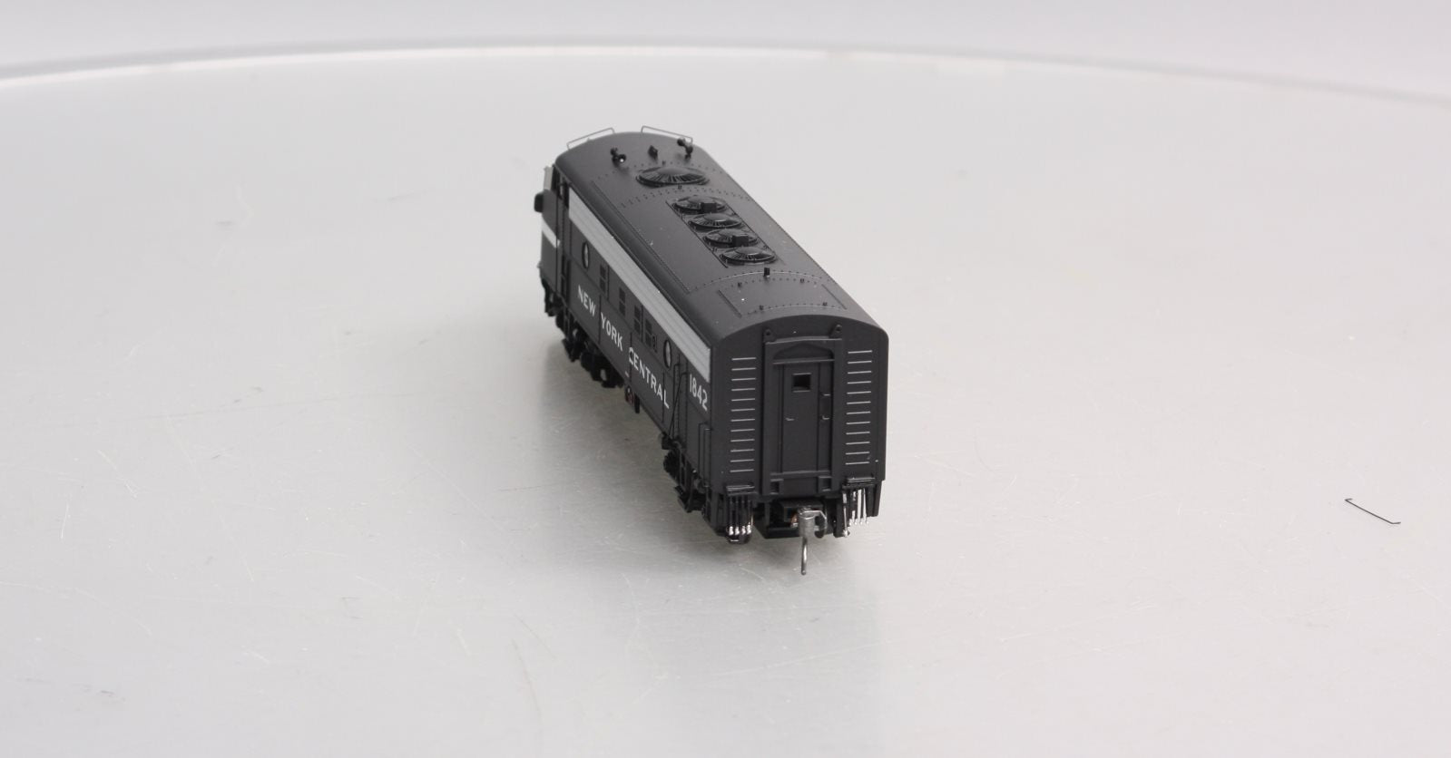 Bowser 24064 HO New York Central EMD F7A Diesel Locomotive #1842