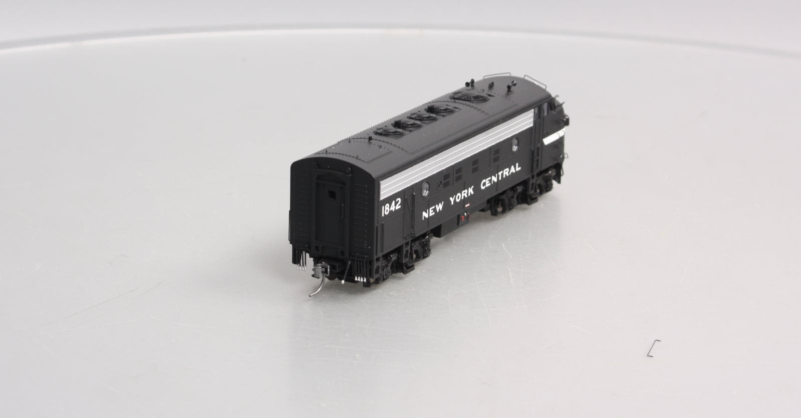 Bowser 24064 HO New York Central EMD F7A Diesel Locomotive #1842