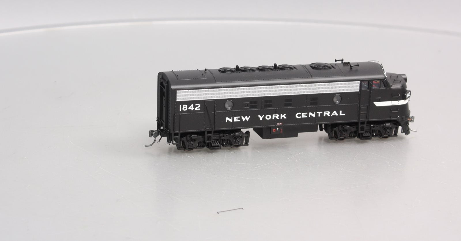 Bowser 24064 HO New York Central EMD F7A Diesel Locomotive #1842