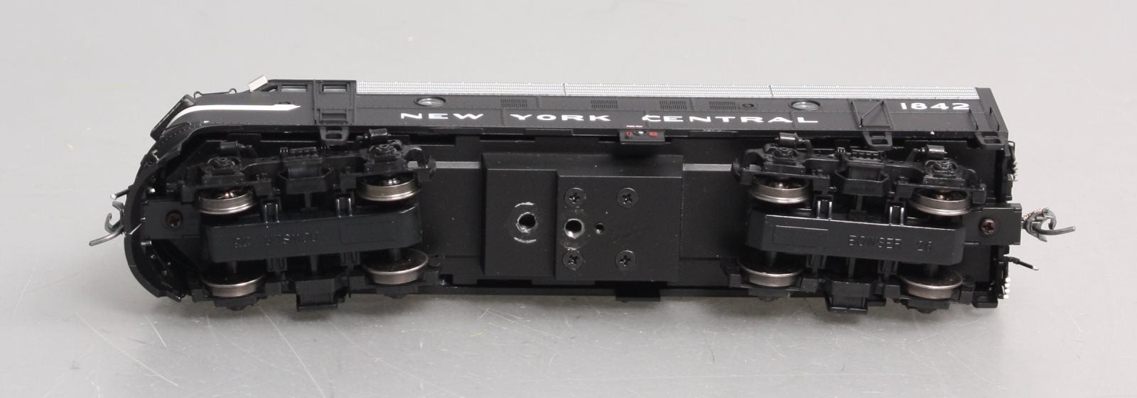 Bowser 24064 HO New York Central EMD F7A Diesel Locomotive #1842