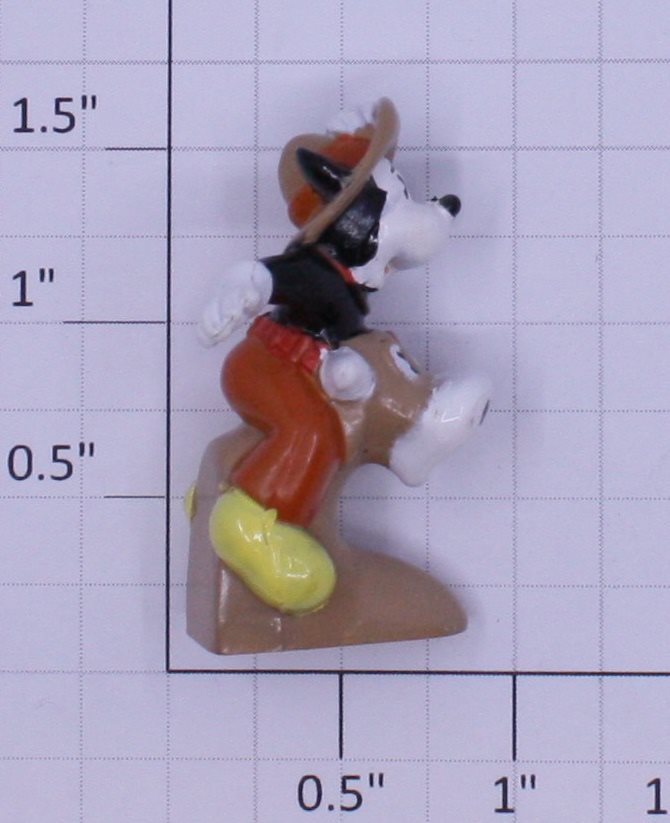 Lionel 16686-117 Mickey Mouse Riding Cow Figure