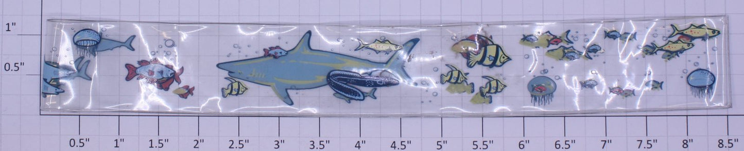 Lionel 16681-105 Aquarium Car Fish with Shark Belt