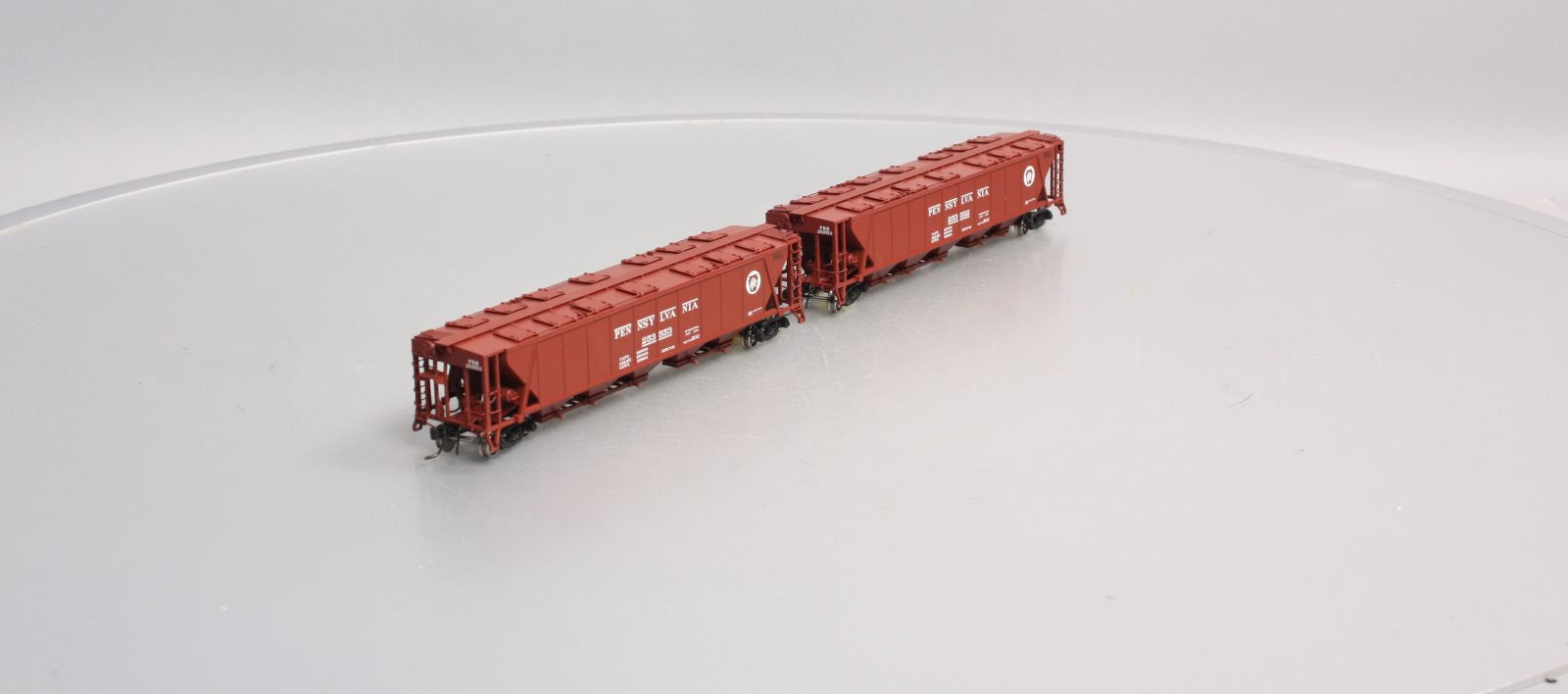 Broadway Limited 4083 HO PRR Class H32 5-Bay Covered Hopper Set A (Pack of 2)