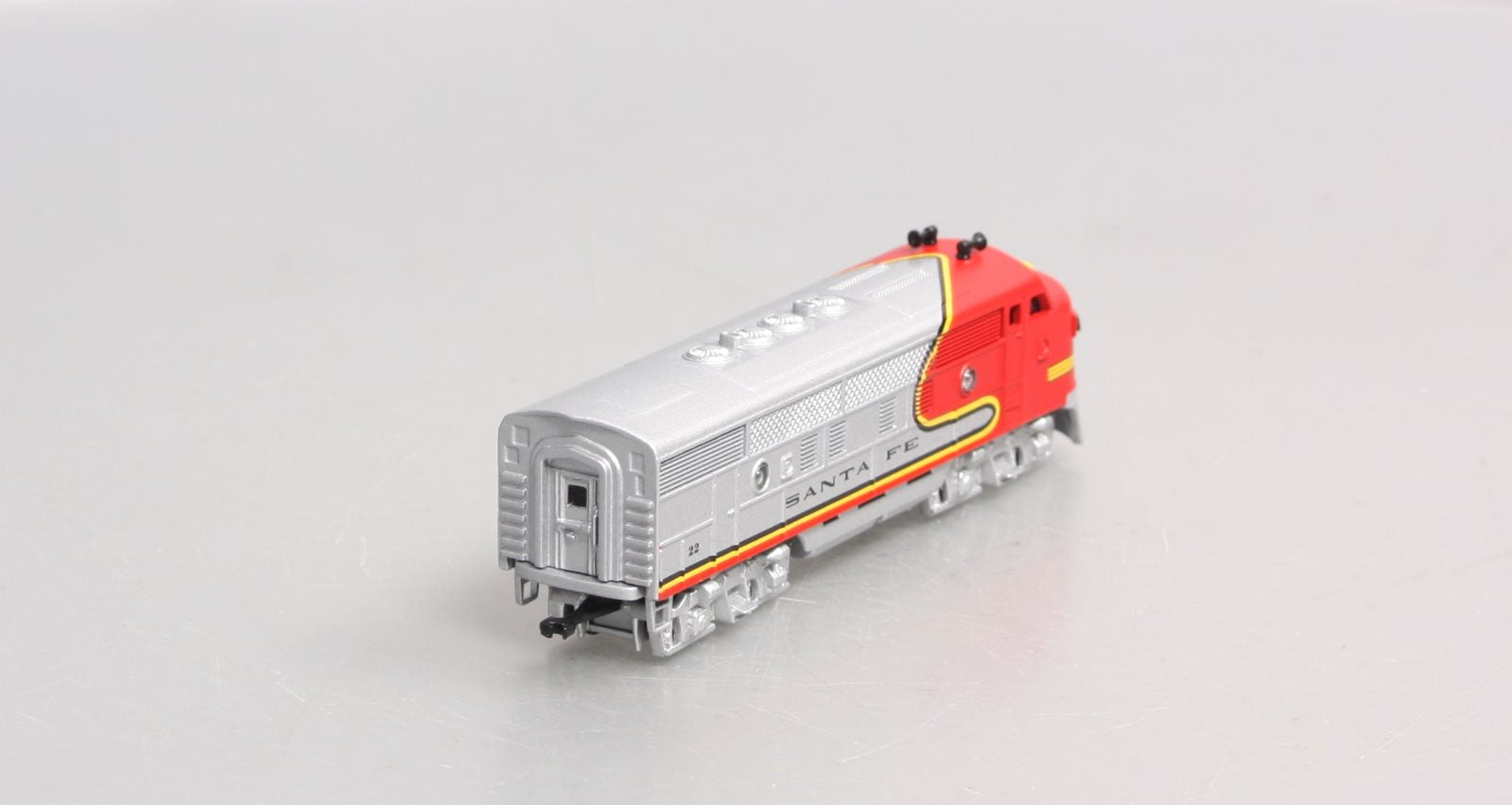 Lionel 7-91001 1:120 Scale F3 Diesel Locomotive Santa Fe Super Chief F3 Die Cast