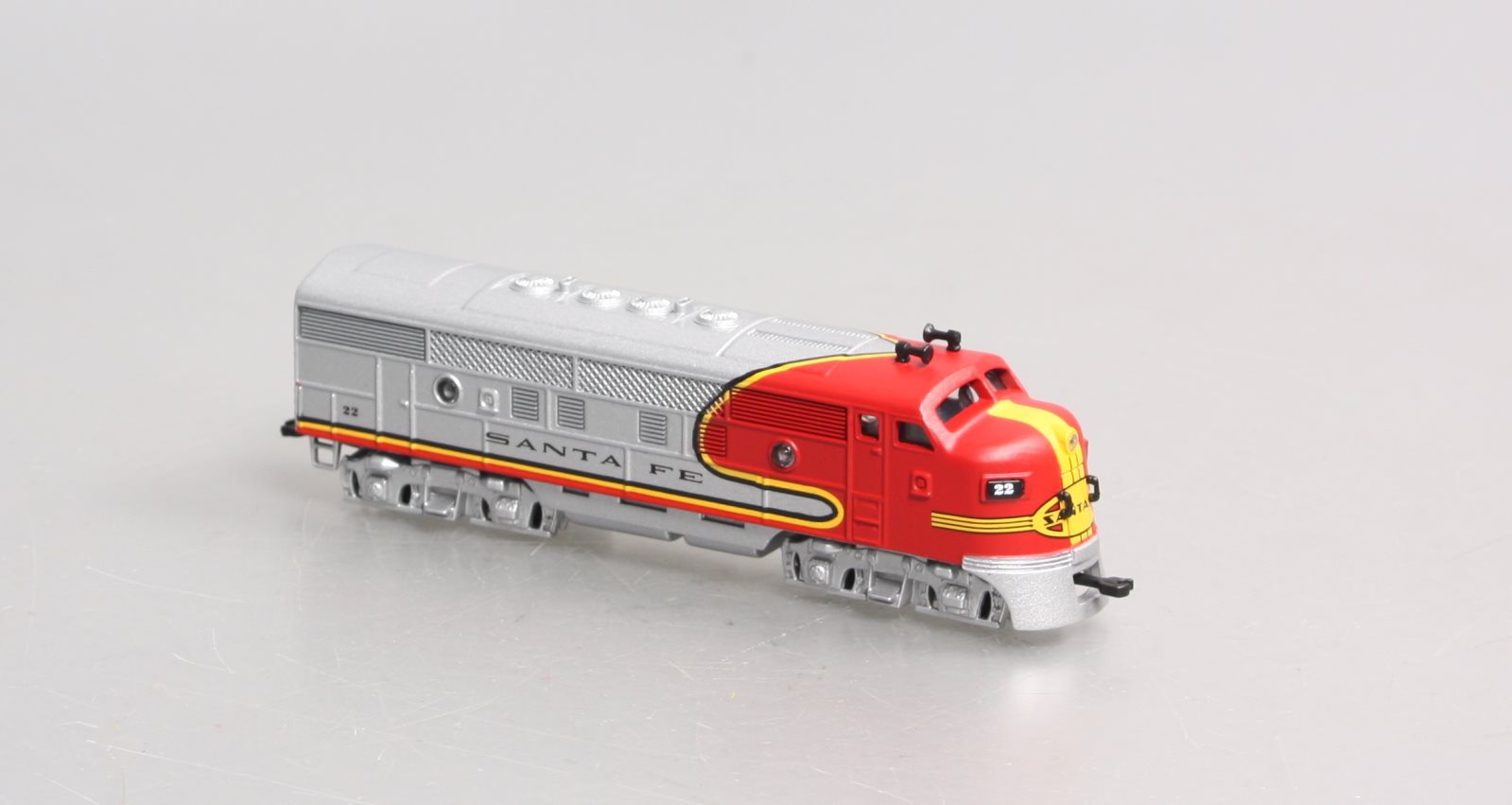 Lionel 7-91001 1:120 Scale F3 Diesel Locomotive Santa Fe Super Chief F3 Die Cast