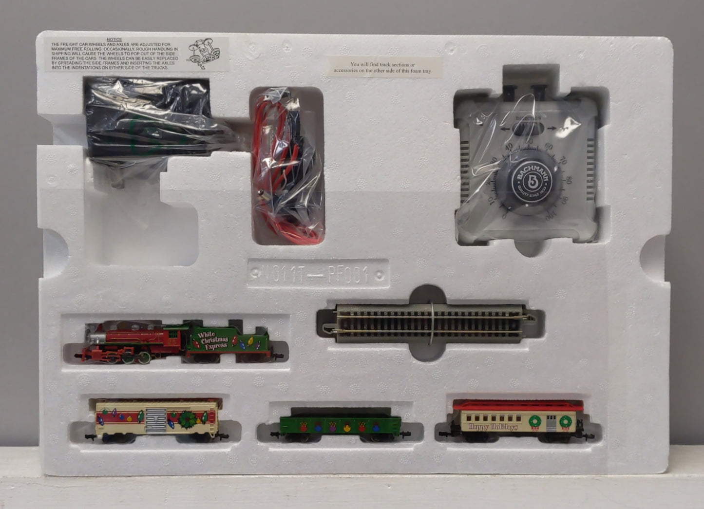 Bachmann 24016 White Christmas N Gauge Steam Starter Train Set