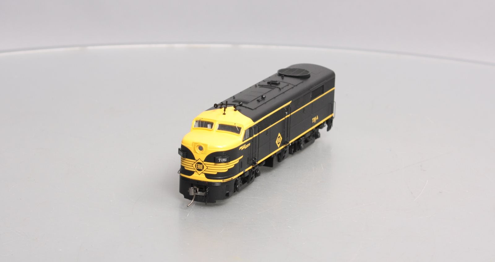 Rapido Trains 21528 HO Erie Alco FA-2 Diesel Locomotive w/LokSound & DCC #736-A