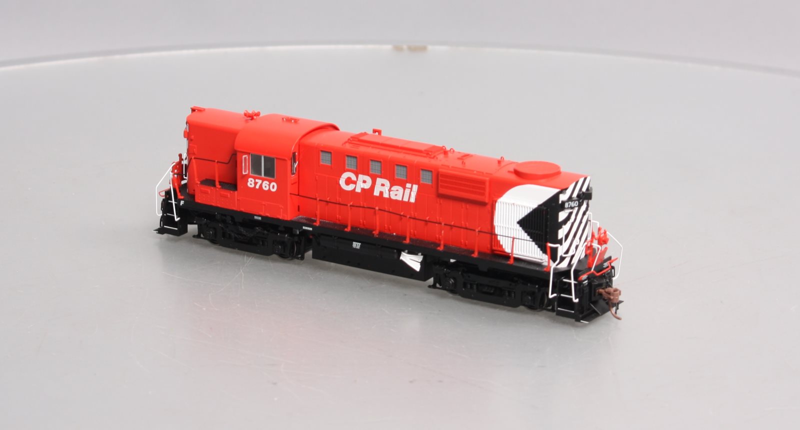 Rapido Trains 32540 HO CP Rail MLW RS-18 Diesel Loco #8760 w/ DCC & Sound EX/Box