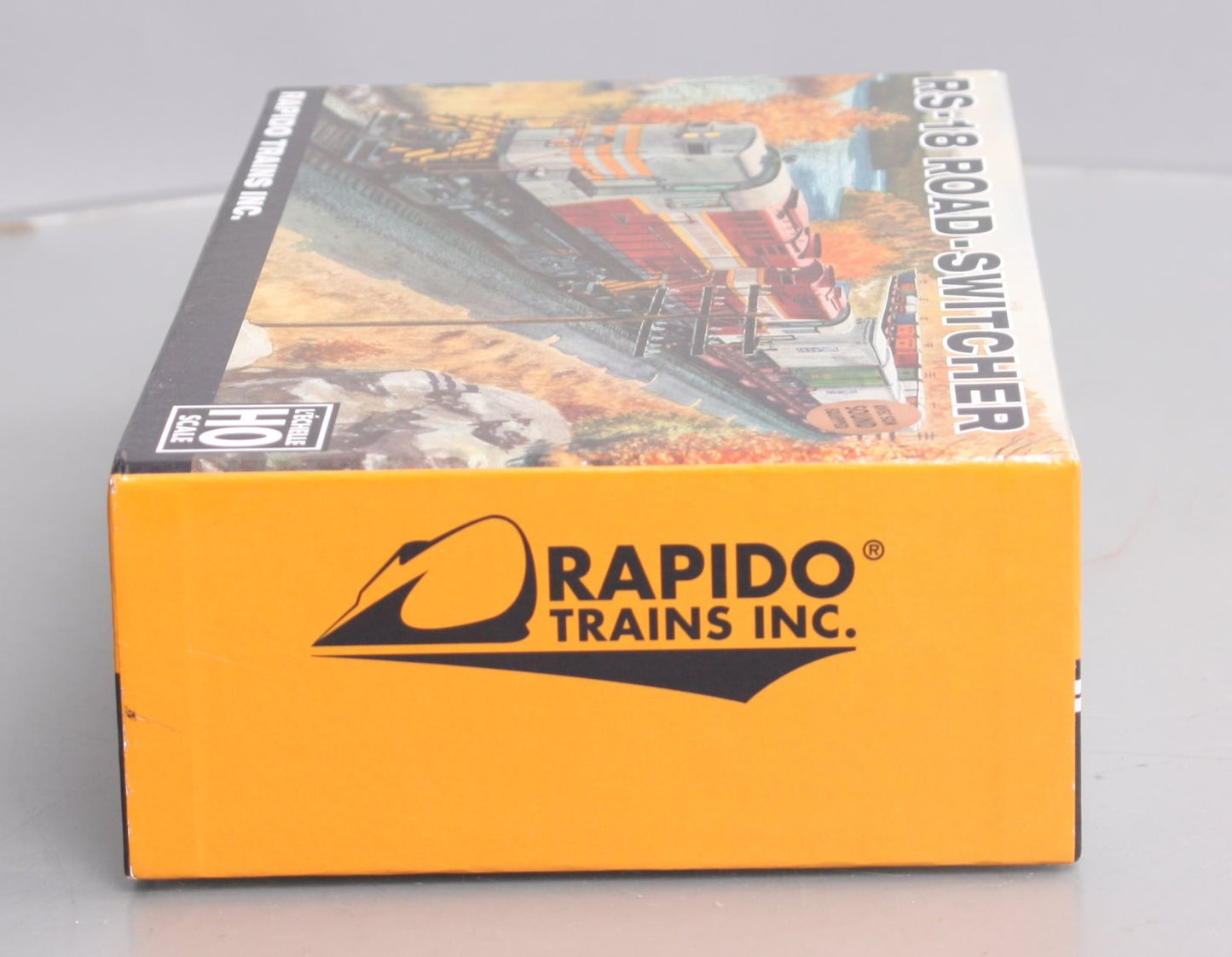 Rapido Trains 32540 HO CP Rail MLW RS-18 Diesel Loco #8760 w/ DCC & Sound EX/Box