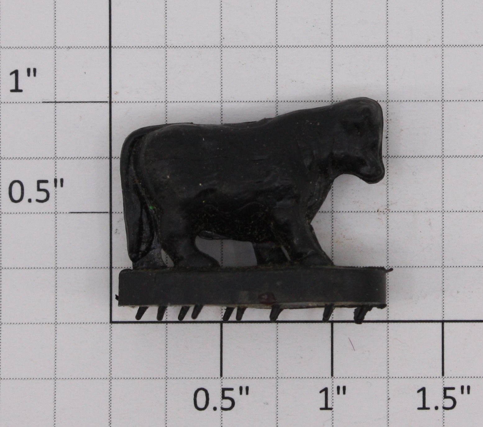 Lionel 3656-34 Black Operating Cows Cattle Figure