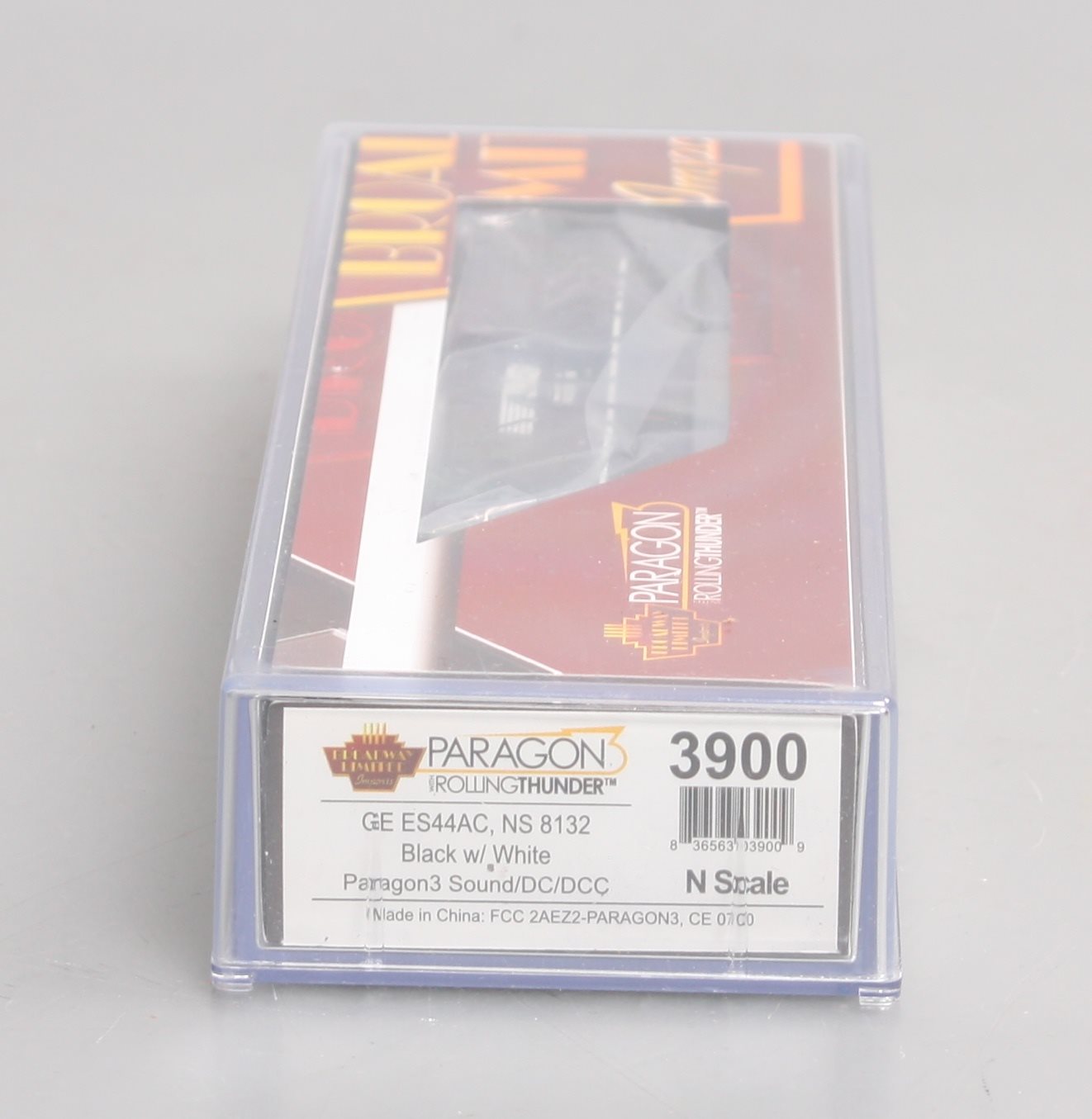 Broadway Limited 3900 N Norfolk Southern GE ES44AC Diesel Locomotive #8132