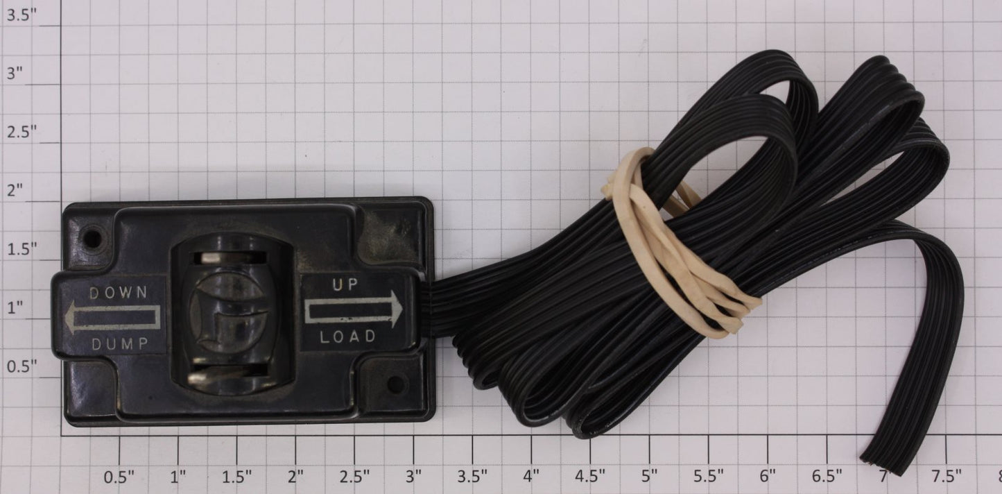 Lionel 497-100 O Gauge Coal Load and Dump Control Switch