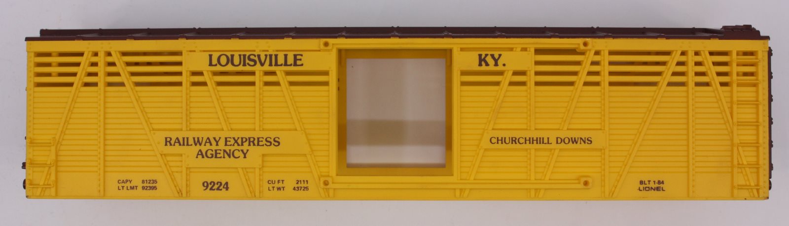 Lionel 9224-7 Yellow and Brown Horse Car Body