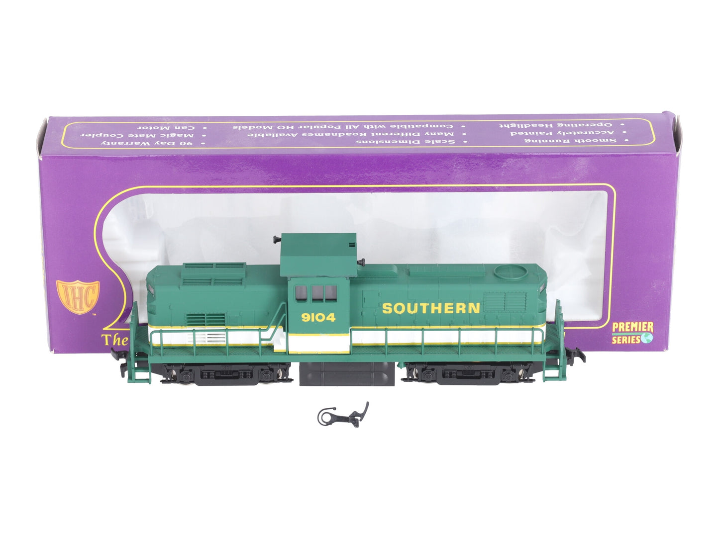 IHC 24015 HO Scale Southern Railway Alco Century 415 Diesel Locomotive #9104 LN/Box