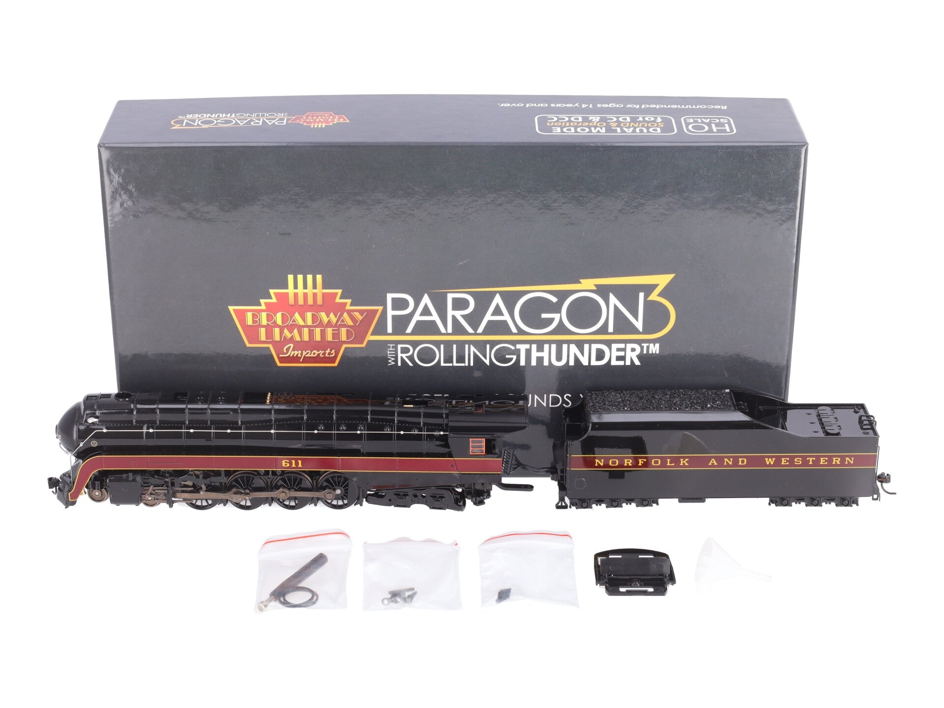 Broadway Limited 4870 HO N&W Class J 4-8-4 Steam Locomotive #611