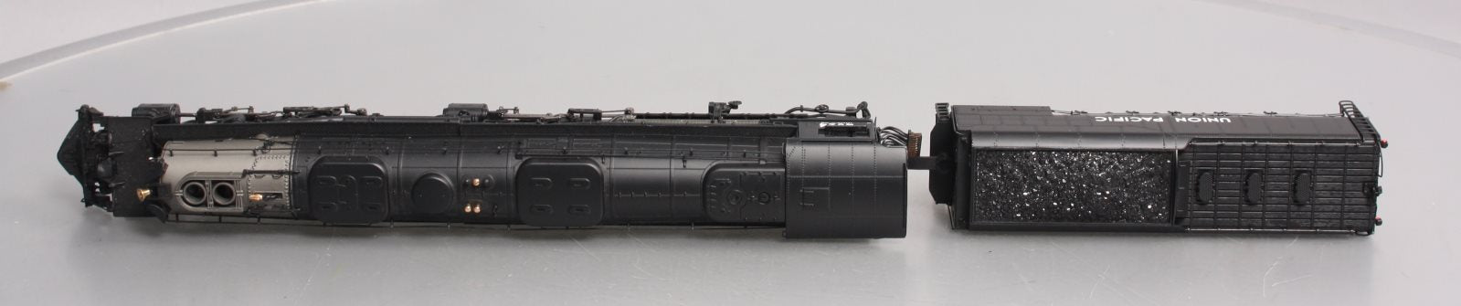 Precision Craft Models 574 HO UP Big Boy 4-8-8-4 Steam Loco. & Tender #4019