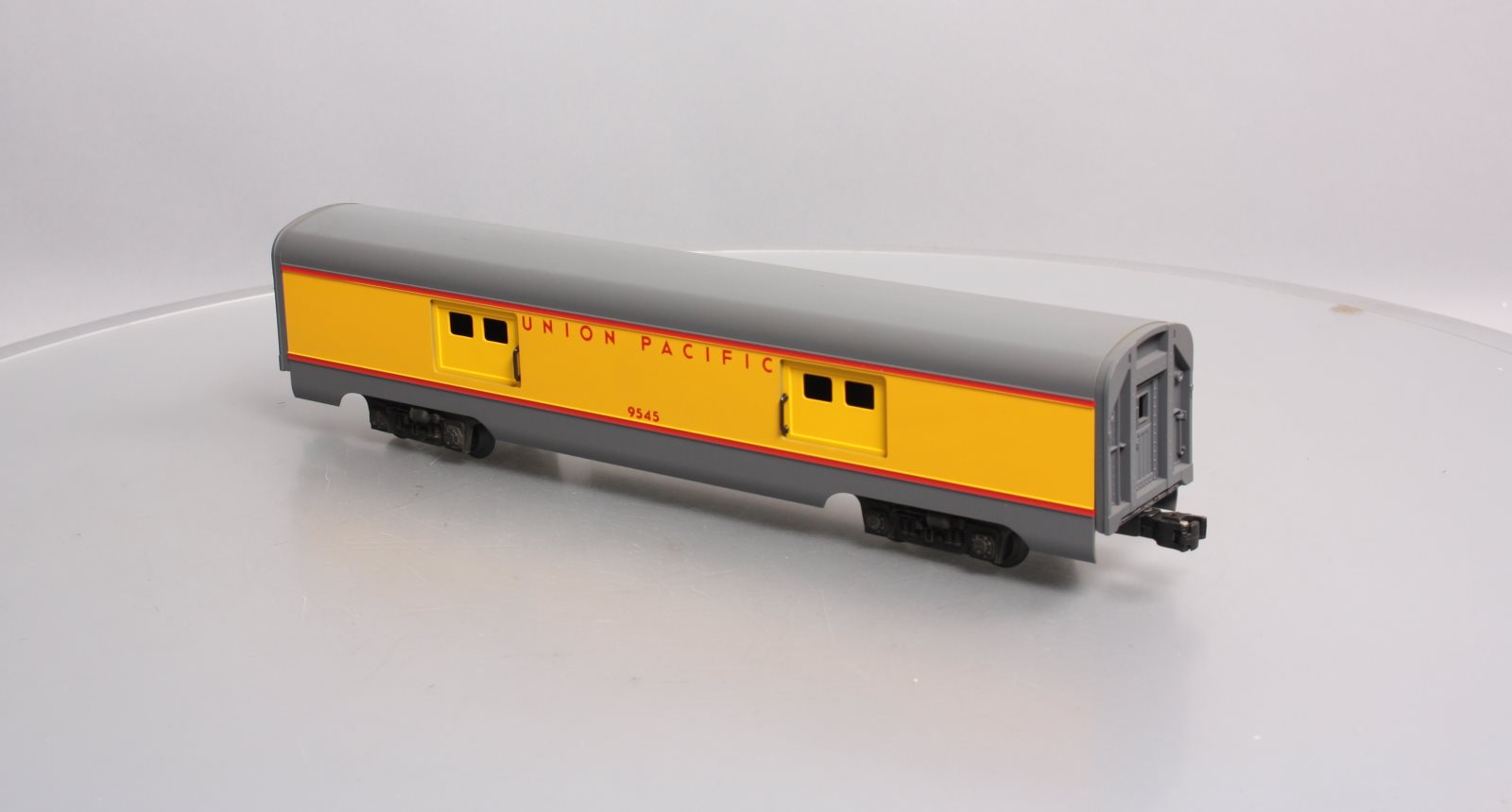 Lionel 6-9545 O Gauge Union Pacific Smooth Side Baggage Car #9545 LN/Box