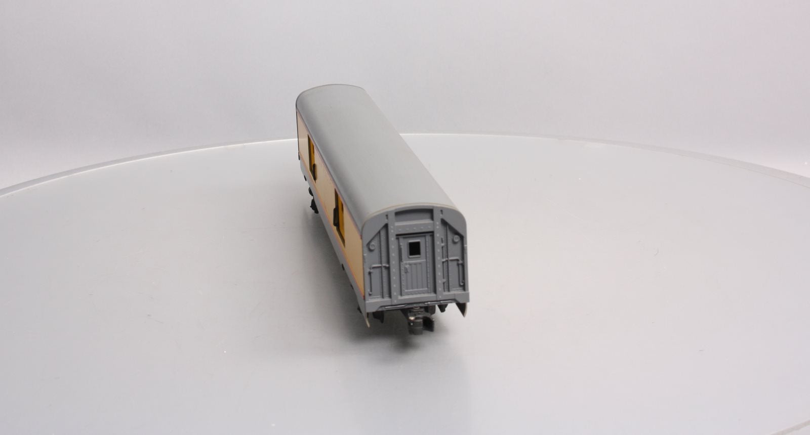 Lionel 6-9545 O Gauge Union Pacific Smooth Side Baggage Car #9545 LN/Box