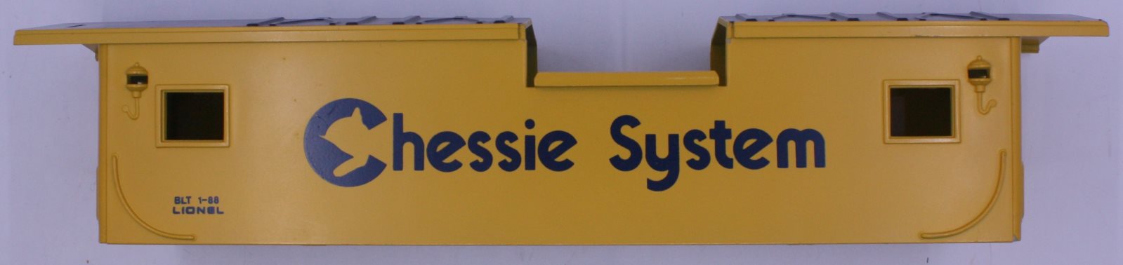Lionel 19700-7 Chessie System Cupola Caboose Shell without Cupola and Trim