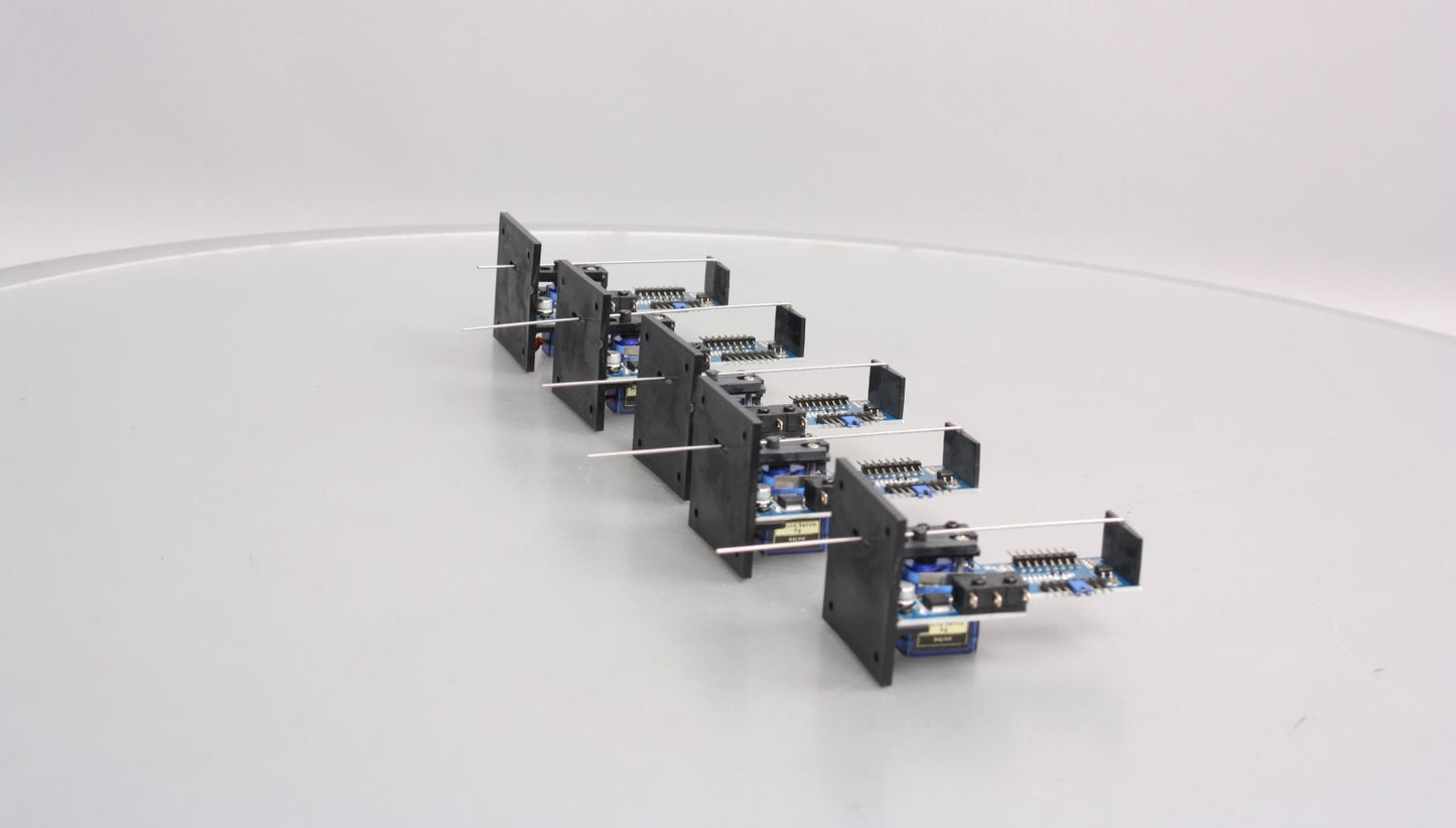 Walthers 942-501 Layout Control System Vertical Mount Switch Machine (Pack of 5)