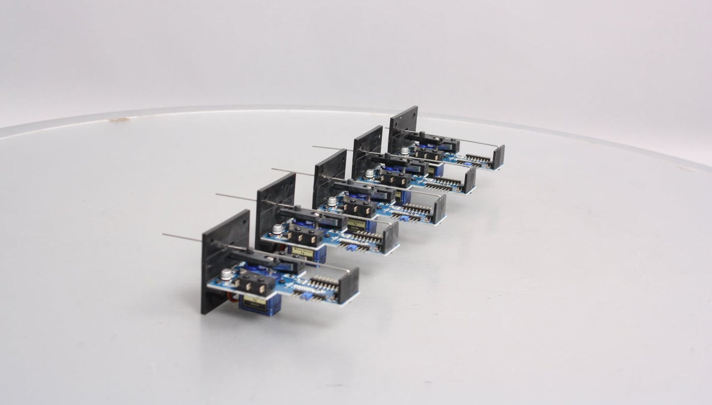 Walthers 942-501 Layout Control System Vertical Mount Switch Machine (Pack of 5)