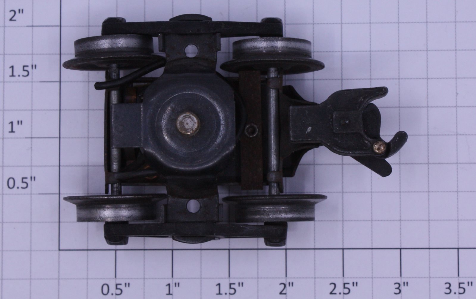 Lionel PT-1 w 474-2 Brakeman Car Coupler Truck w Base Plate & Special Shoe