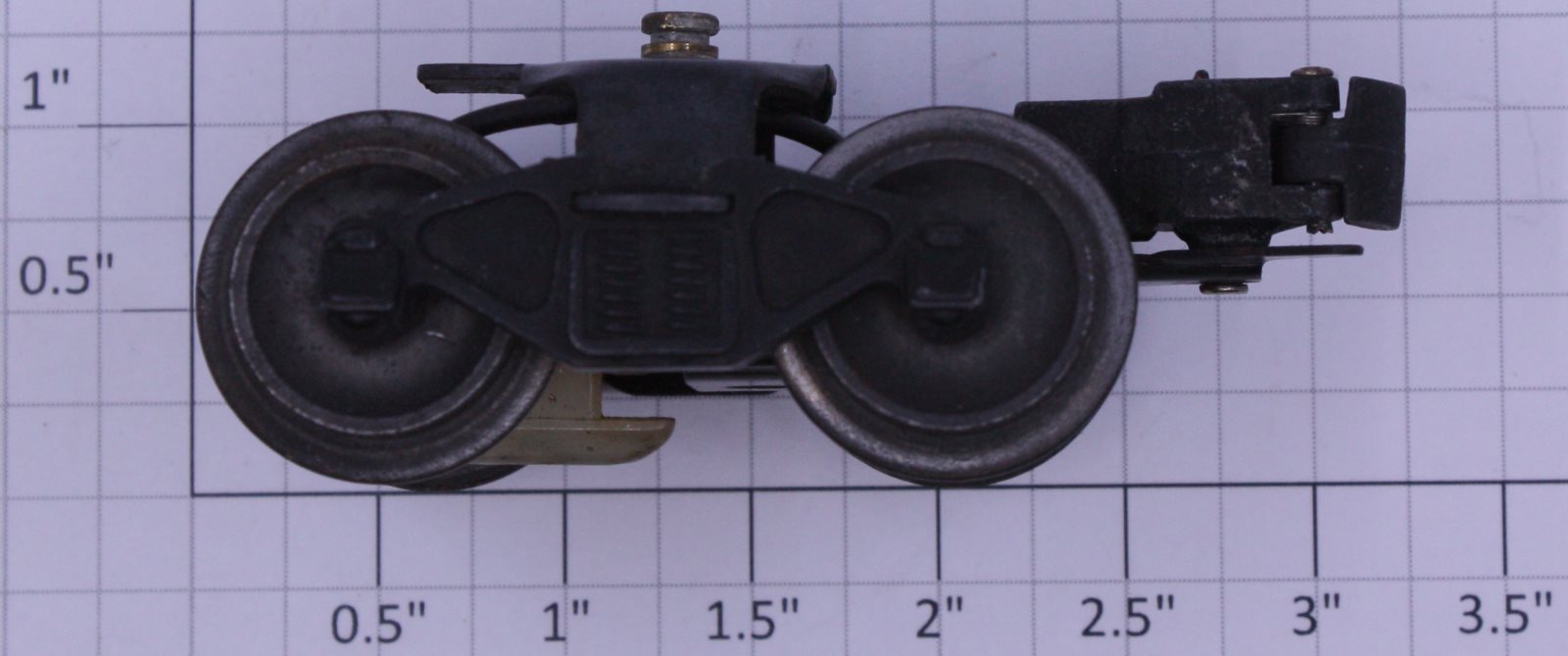 Lionel PT-1 w 474-2 Brakeman Car Coupler Truck w Base Plate & Special Shoe