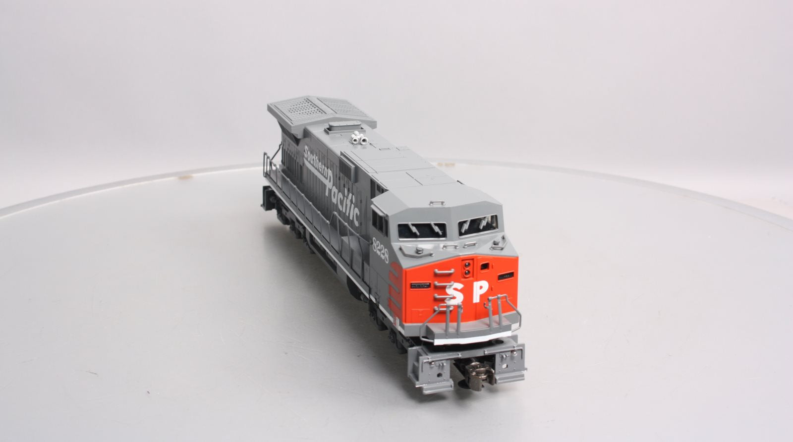 Lionel 6-18228 O Southern Pacific Dash-9 Diesel Locomotive #8228 EX/Box
