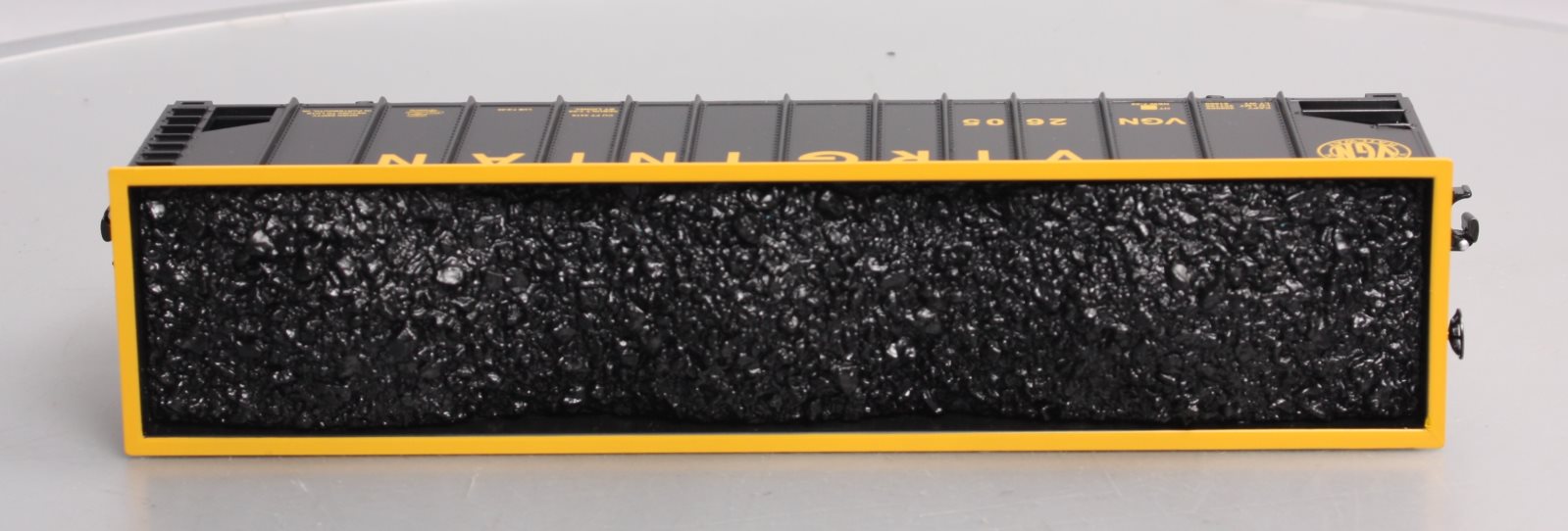 Lionel 6-52380 O Gauge LOTS-2005 Virginian 3-Bay Coal Hopper #2605 with ETD LN/Box