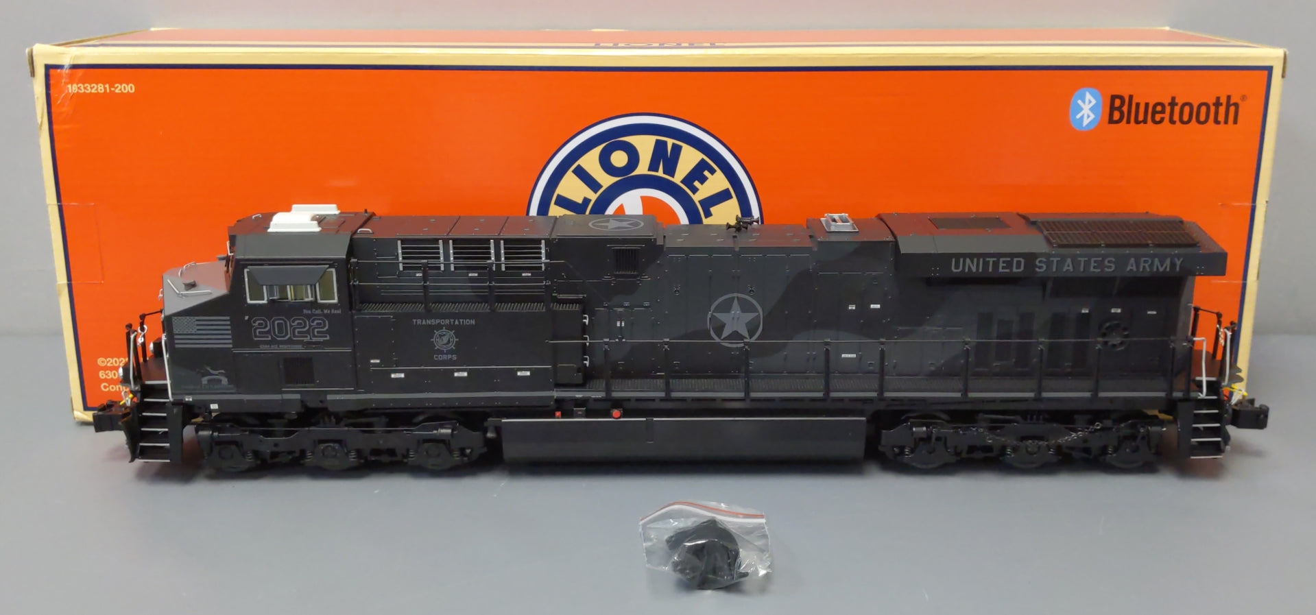 Lionel 2233503 O U.S. Armed Forces Legacy S44AC Diesel Locomotive #2022