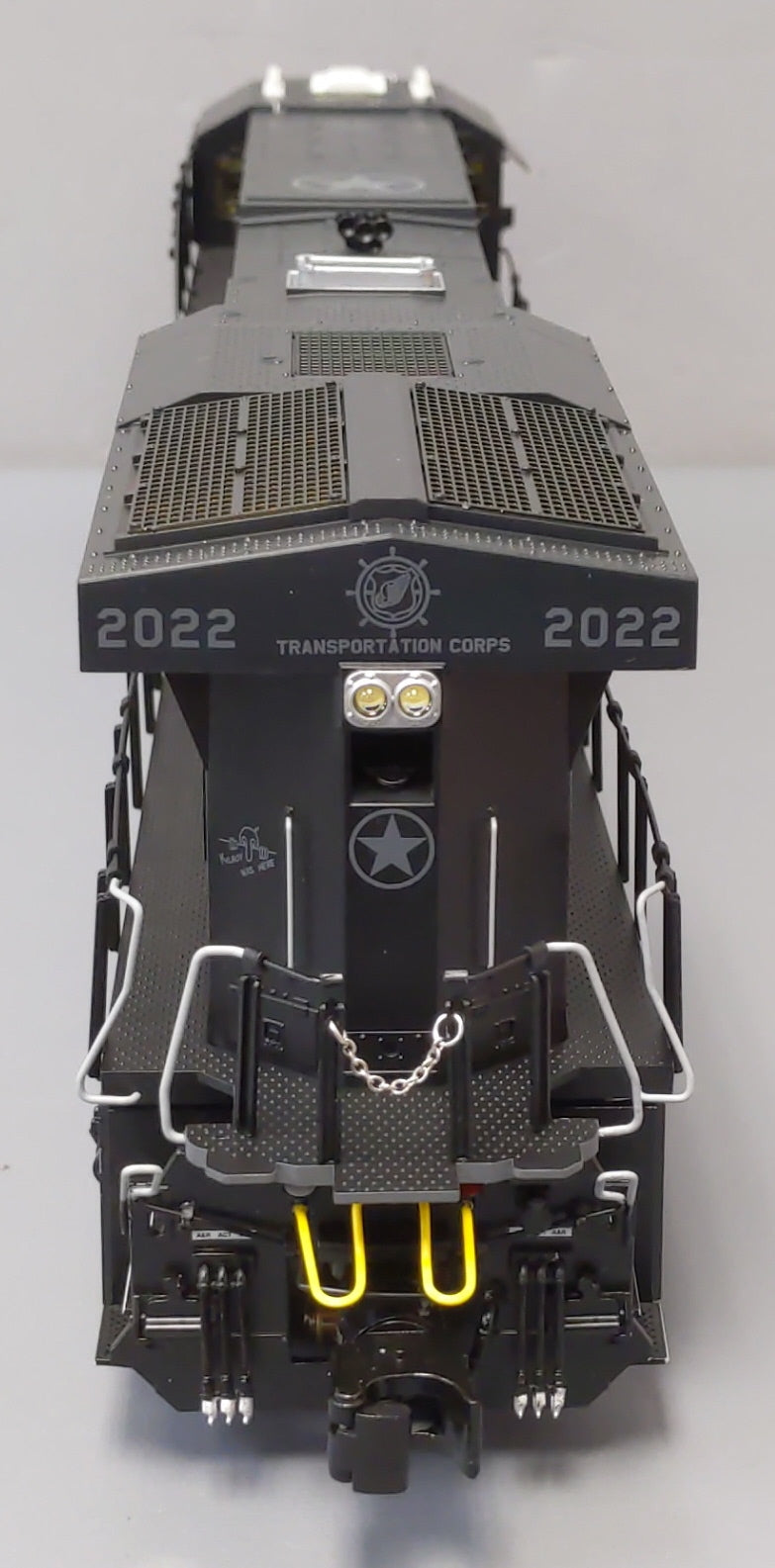 Lionel 2233503 O U.S. Armed Forces Legacy S44AC Diesel Locomotive #2022