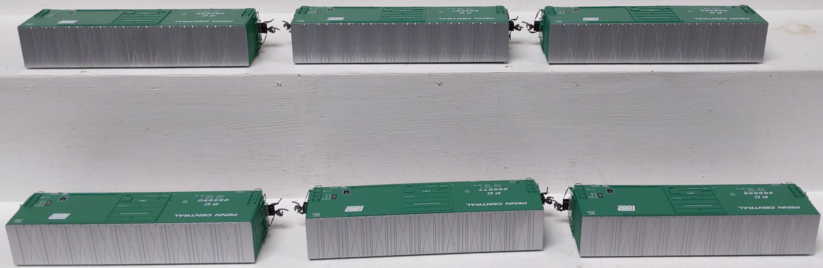 Rapido Trains 139003 HO Penn Central Small Logo Evans X72 Boxcar #2 (Pack of 6)