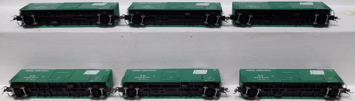 Rapido Trains 139001 HO Penn Central Large Logo Evans X72A Boxcar (Pack of 6)