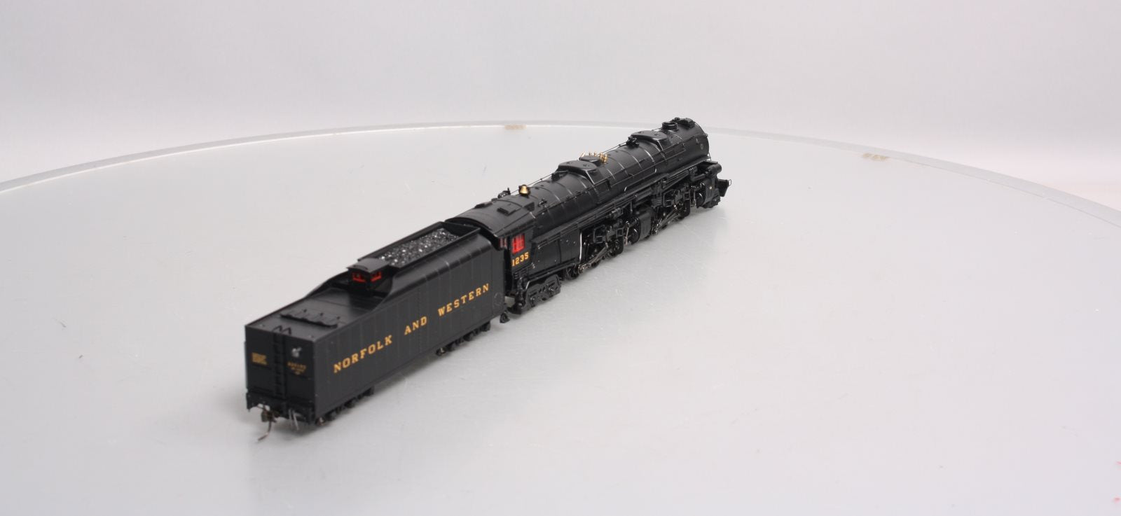 Broadway Limited 5200 HO Norfolk & Western Class A 2-6-6-4 with Sound #1235