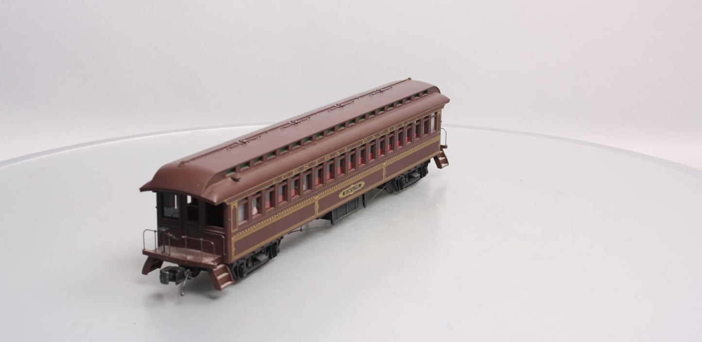MTH 20-62012 O Central Pacific 64’ Woodsided Coach Car