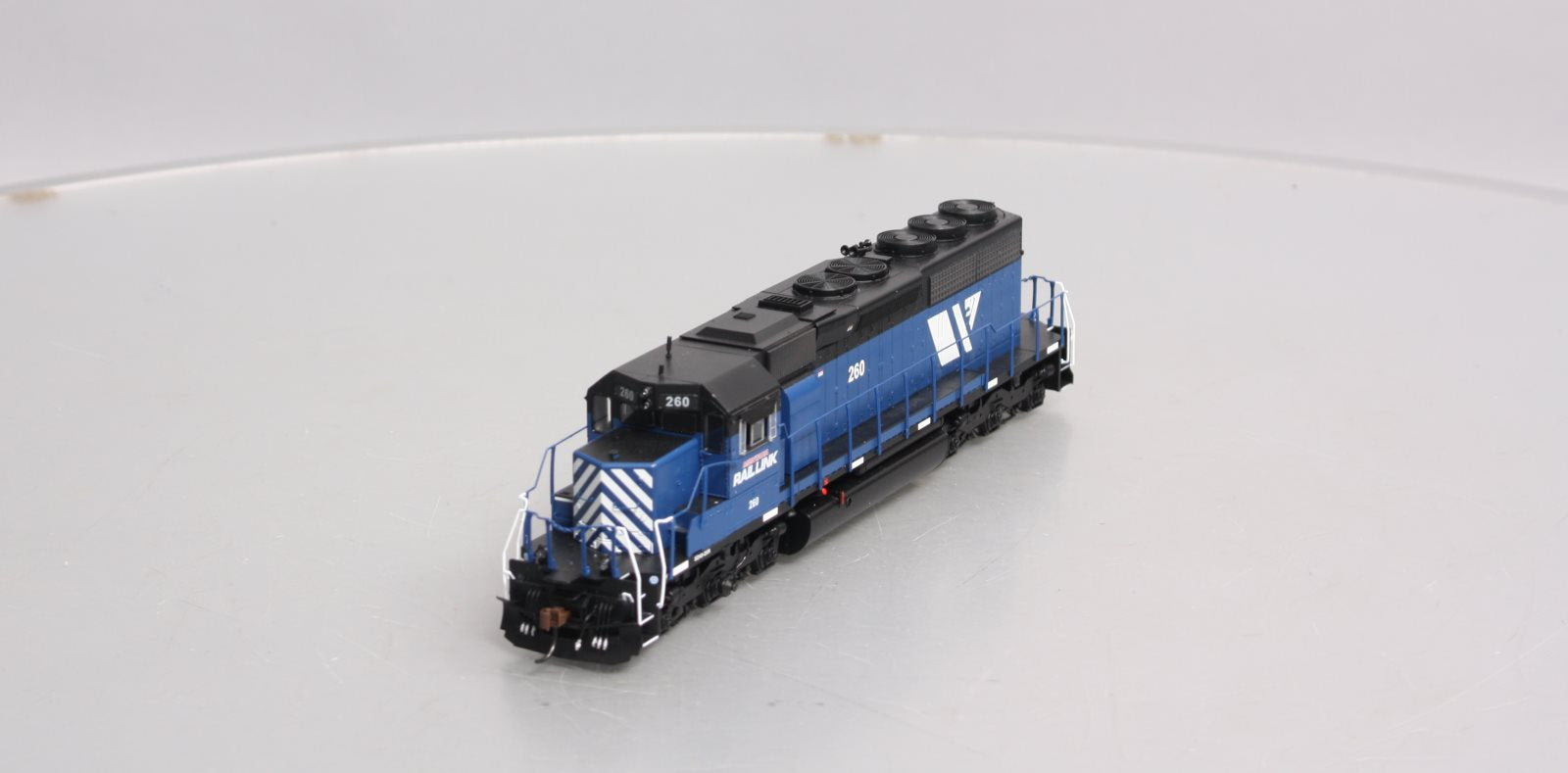 Athearn 98843 HO Montana Rail Link SD40 Diesel Locomotive w/DCC & Sound #260