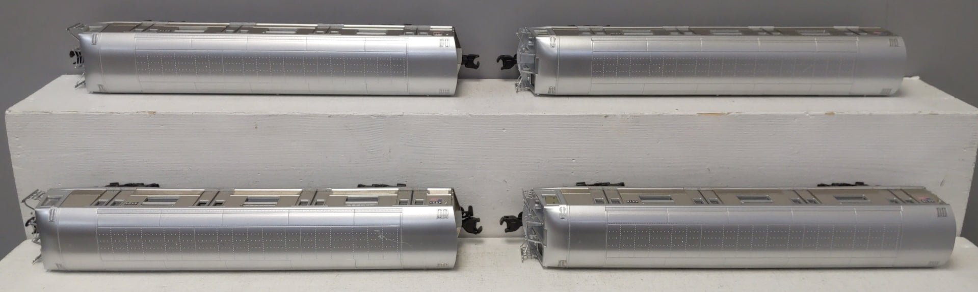 MTH 20-21145-1 O MTA R40 Subway Set with Proto-Sound 3.0 (Pack of 4)