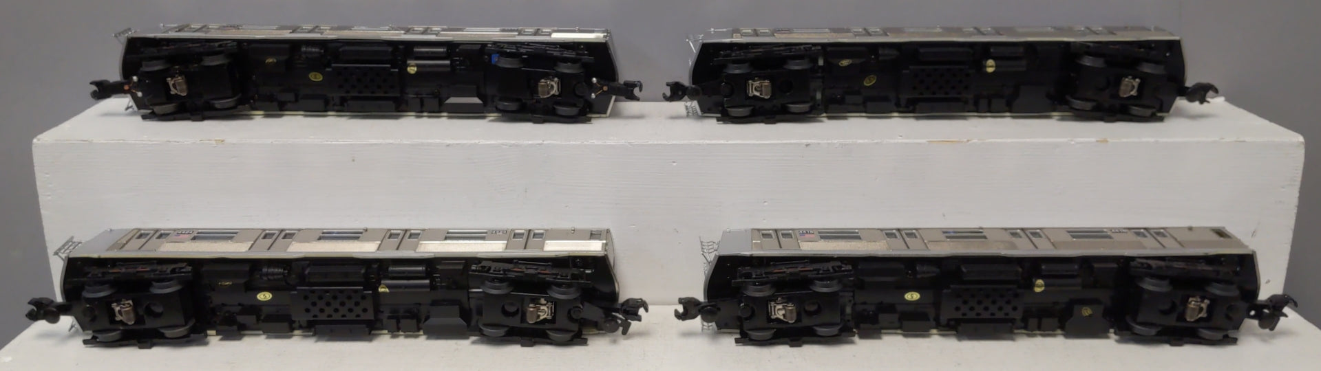 MTH 20-21145-1 O MTA R40 Subway Set with Proto-Sound 3.0 (Pack of 4)