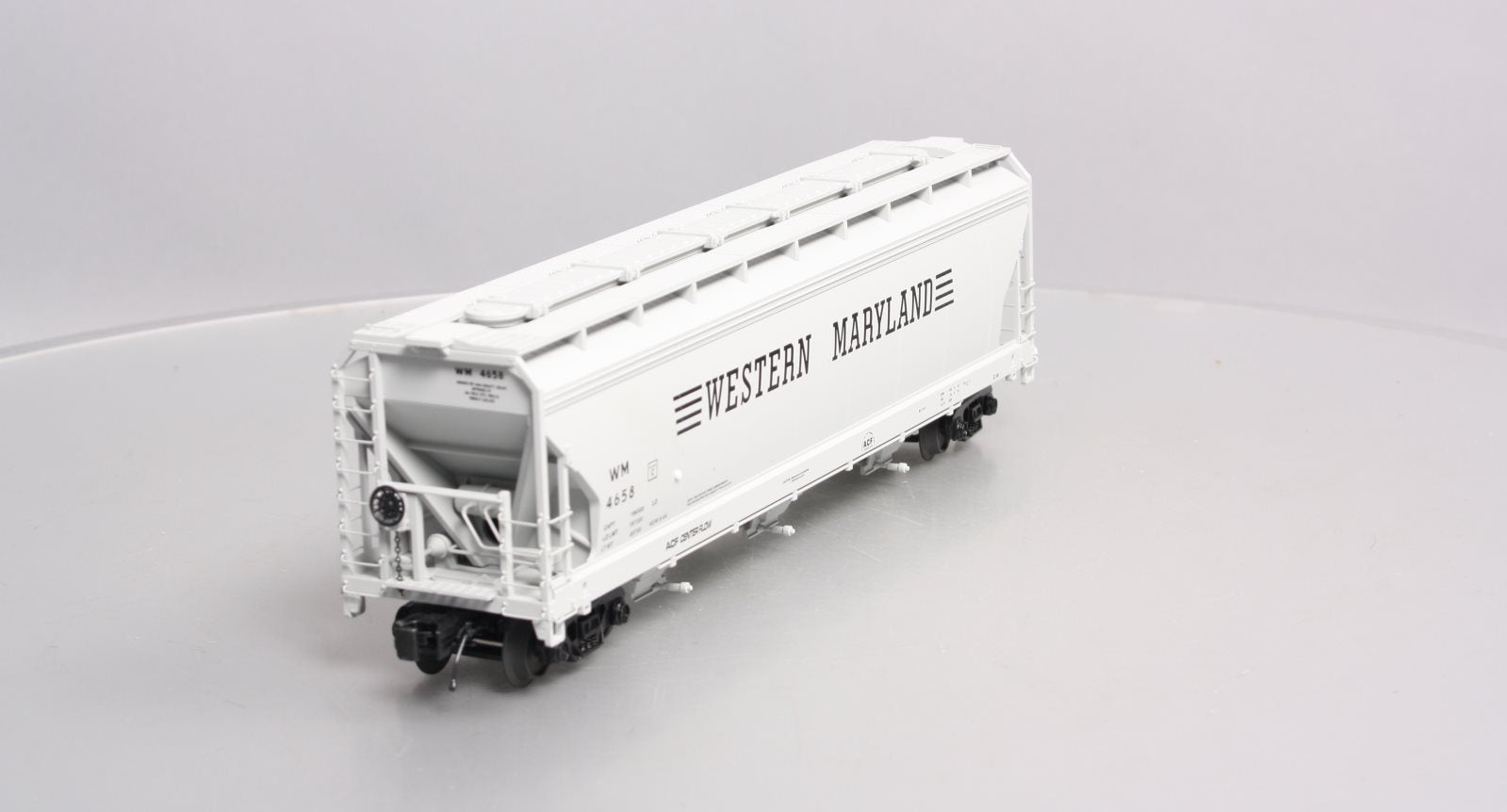 MTH 20-97656 Western Maryland 3-Bay Centerflow Hopper