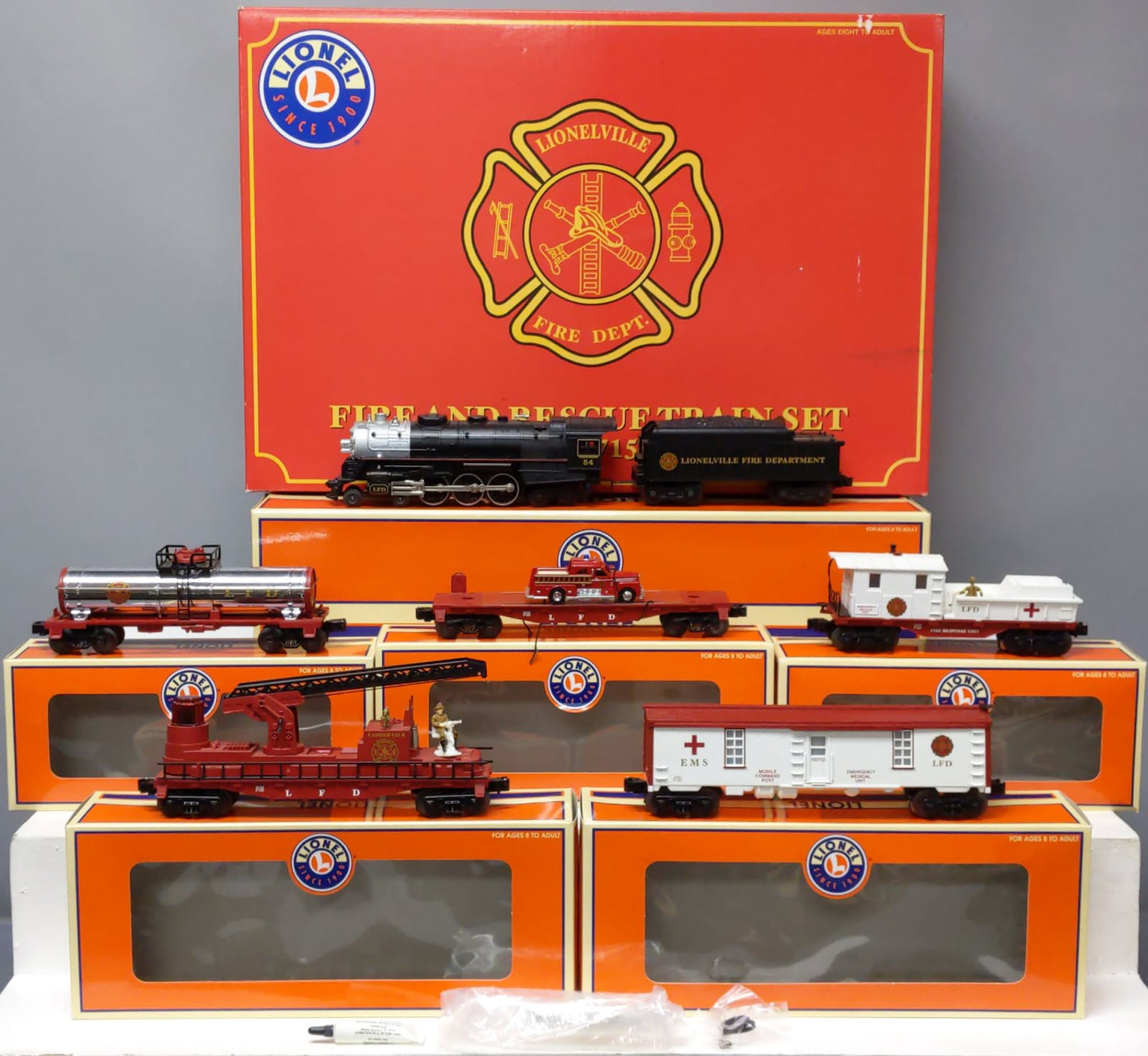Lionel 6-31715 O Gauge Fire Rescue Steam Train Set LN/Box