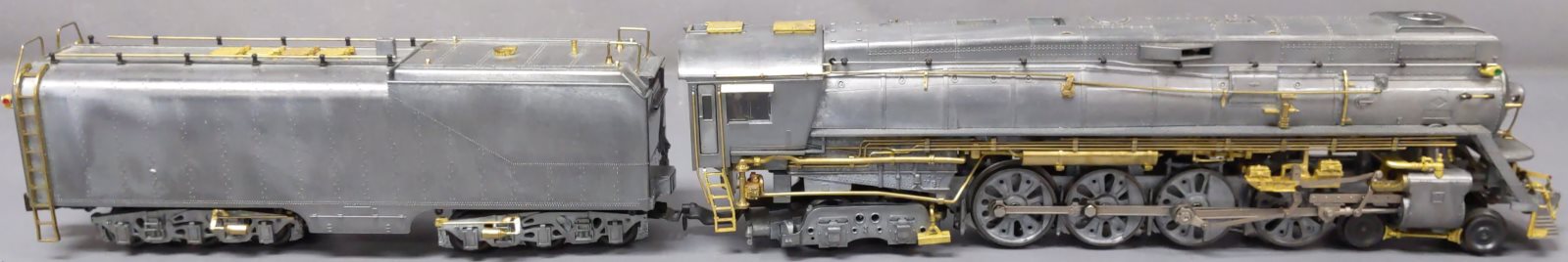 Lionel 6-11418 O Undecorated Pilot Legacy Scale 4-8-4 Gs-6 Steam Locomotive