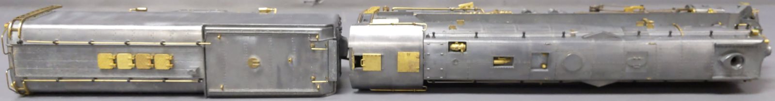 Lionel 6-11418 O Undecorated Pilot Legacy Scale 4-8-4 Gs-6 Steam Locomotive