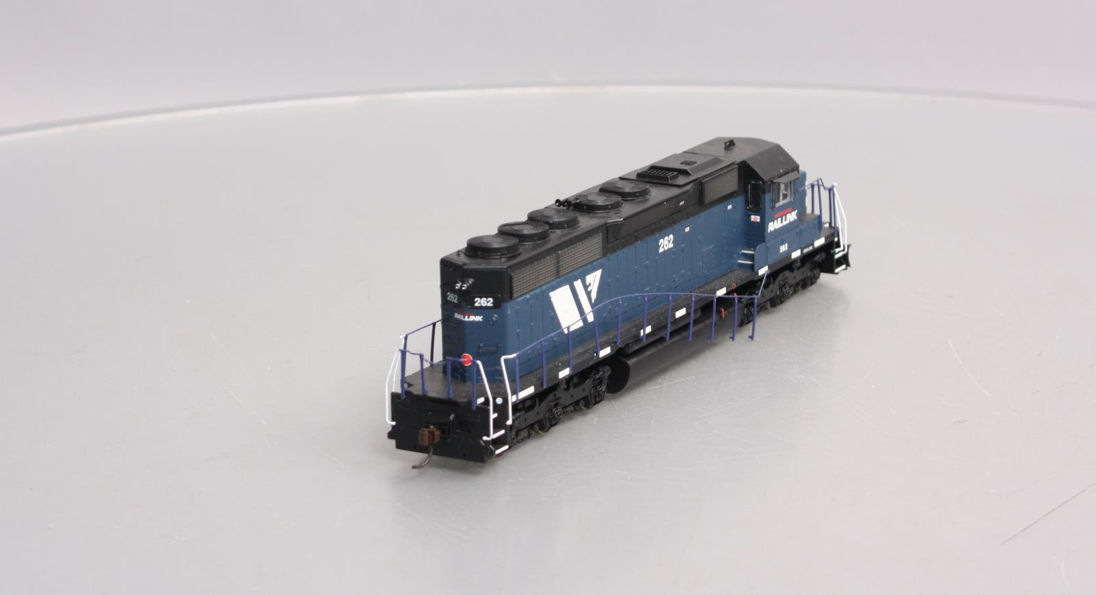 Athearn 89871 HO Montana Rail Link SD40 Diesel Locomotive #255