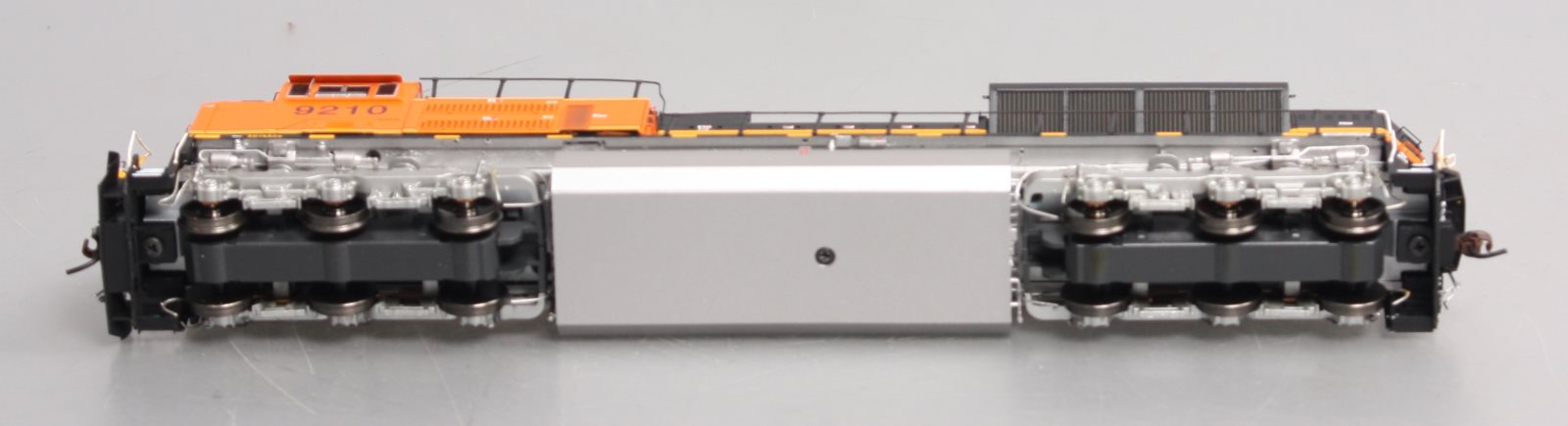 Athearn G68513 HO BNSF/Wedge SD70ACe Diesel Locomotive #9210