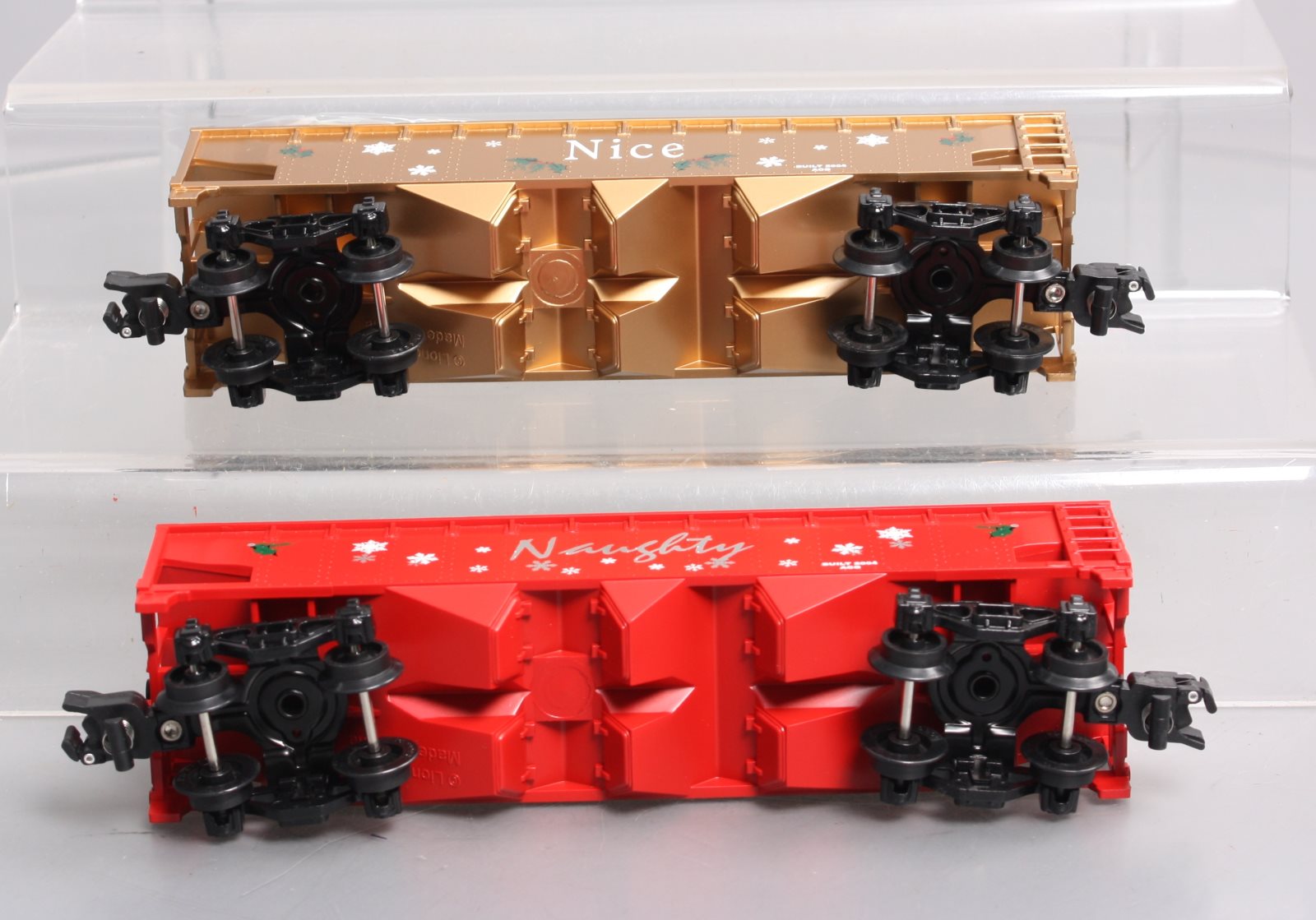 American Flyer 6-48623 S Scale Naughty & Nice Hopper #48624, 48625 (Set of 2)