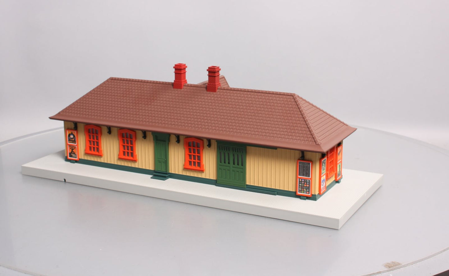 MTH 30-90354 O Greenville Country Passenger Station