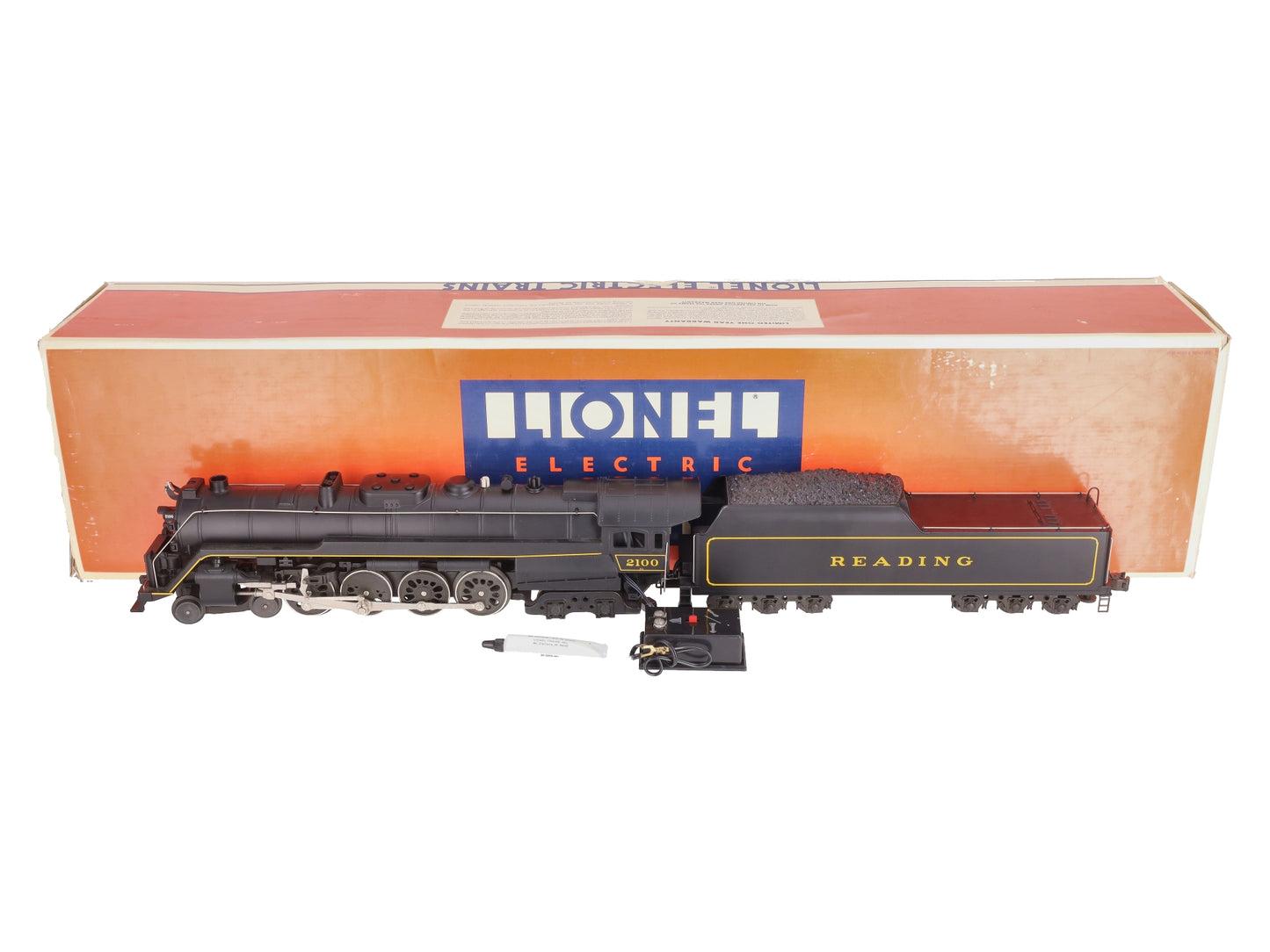 Lionel 6-18006 O Gauge Reading T-1 4-8-4 Steam Locomotive & Tender #2100 EX/Box