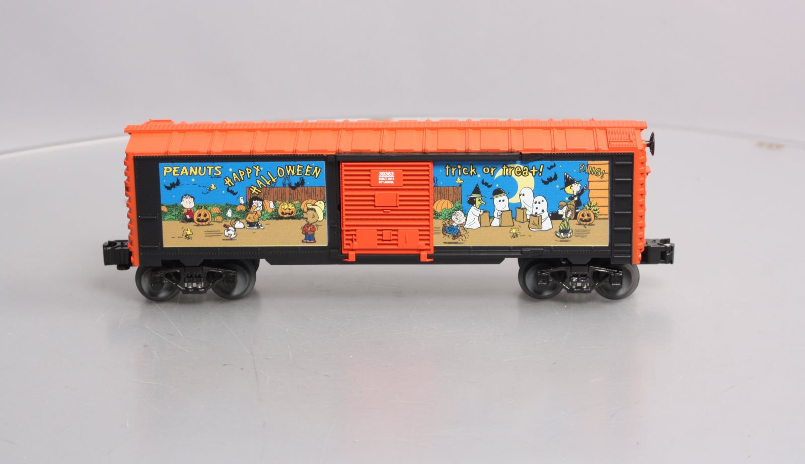 Lionel 6-39363 O Halloween Peanuts Boxcar LN/Box
