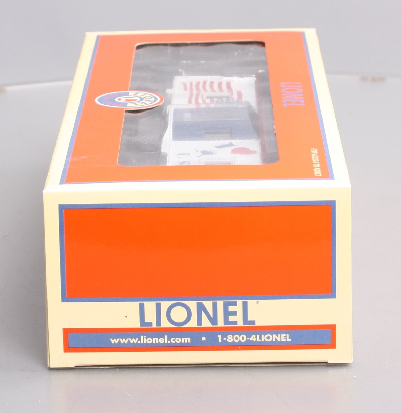 Lionel 6-29727 O Gauge I Love USA Bay Window Illuminated Caboose #1985 LN/Box